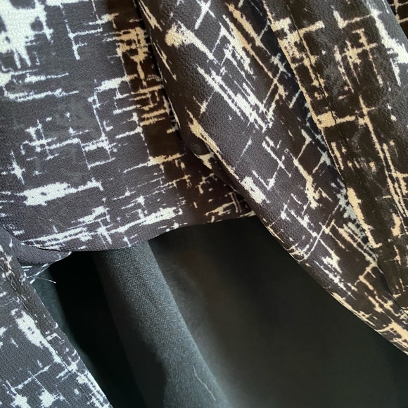 Akita Red Label Black & White Dress - Picture 5 of 5